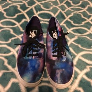 Galaxy vans size 8